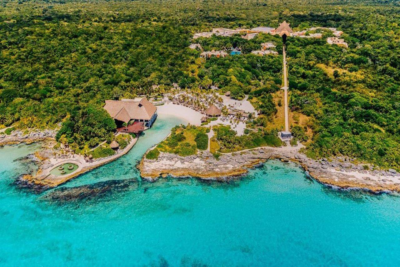 Occidental At Xcaret Destination Hotel Playa del Carmen Kültér fotó Aerial view of Xel-Há