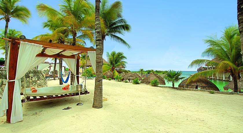 Occidental At Xcaret Destination Hotel Playa del Carmen Kültér fotó Beach at the Grand Palladium Resort
